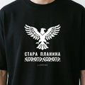 Близък план на щампата Стара планина с орел и шевица върху черна тениска noDRAMA