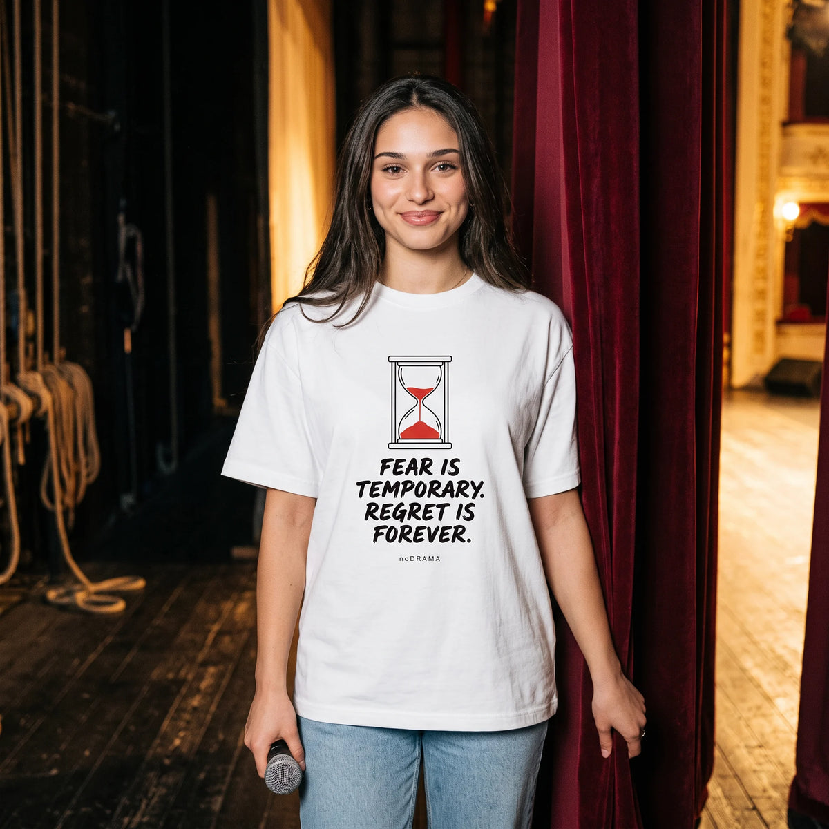 Бяла OVERSIZED тениска „FEAR IS TEMPORARY“ — noDRAMA
