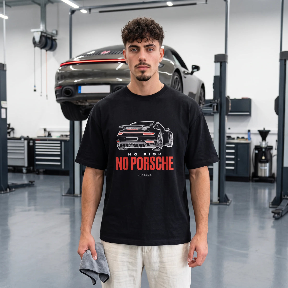 Черна OVERSIZED тениска „NO RISK NO PORSCHE“ — noDRAMA