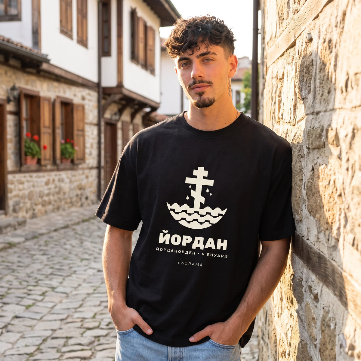 Черна OVERSIZED тениска „ЙОРДАН“ — noDRAMA