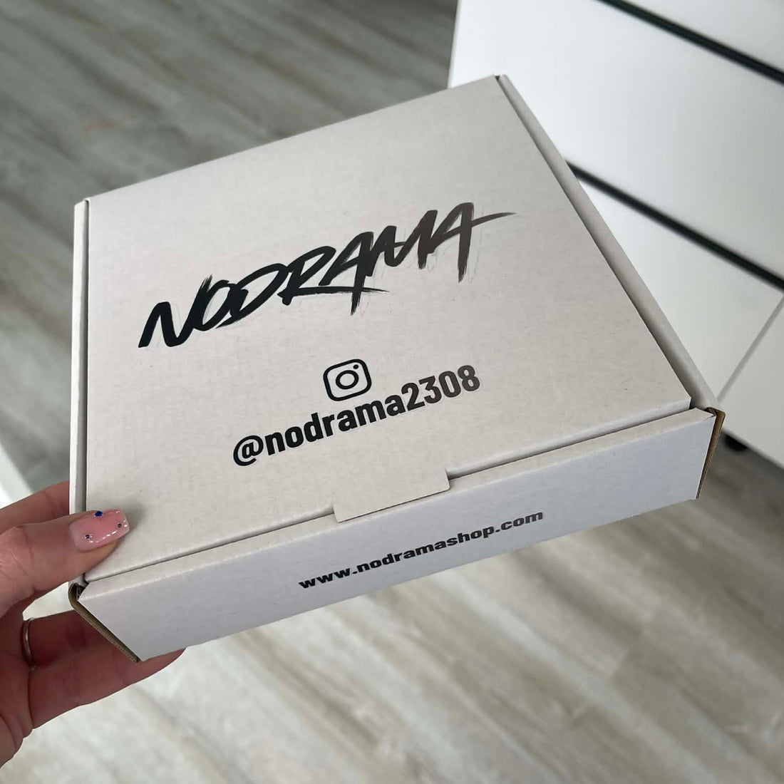 ПОДАРЪЧНА КУТИЯ